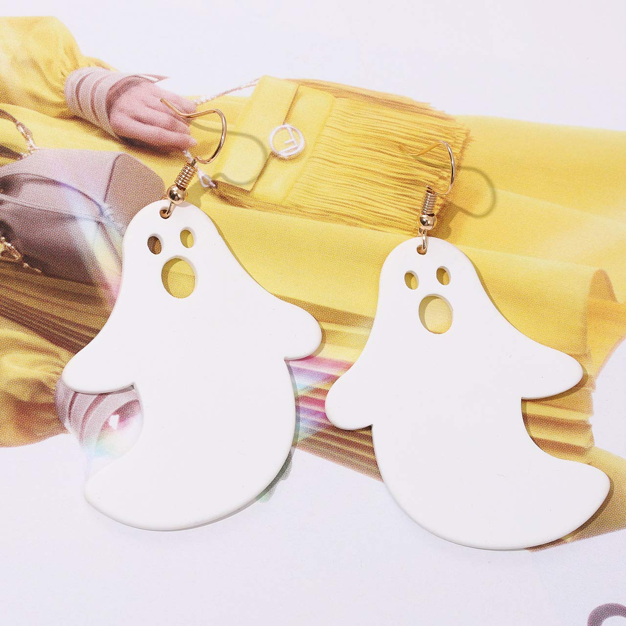 Boderier Ghost Earrings Halloween Black Tree and White Ghost Drop Earrings for Women (White Ghost)