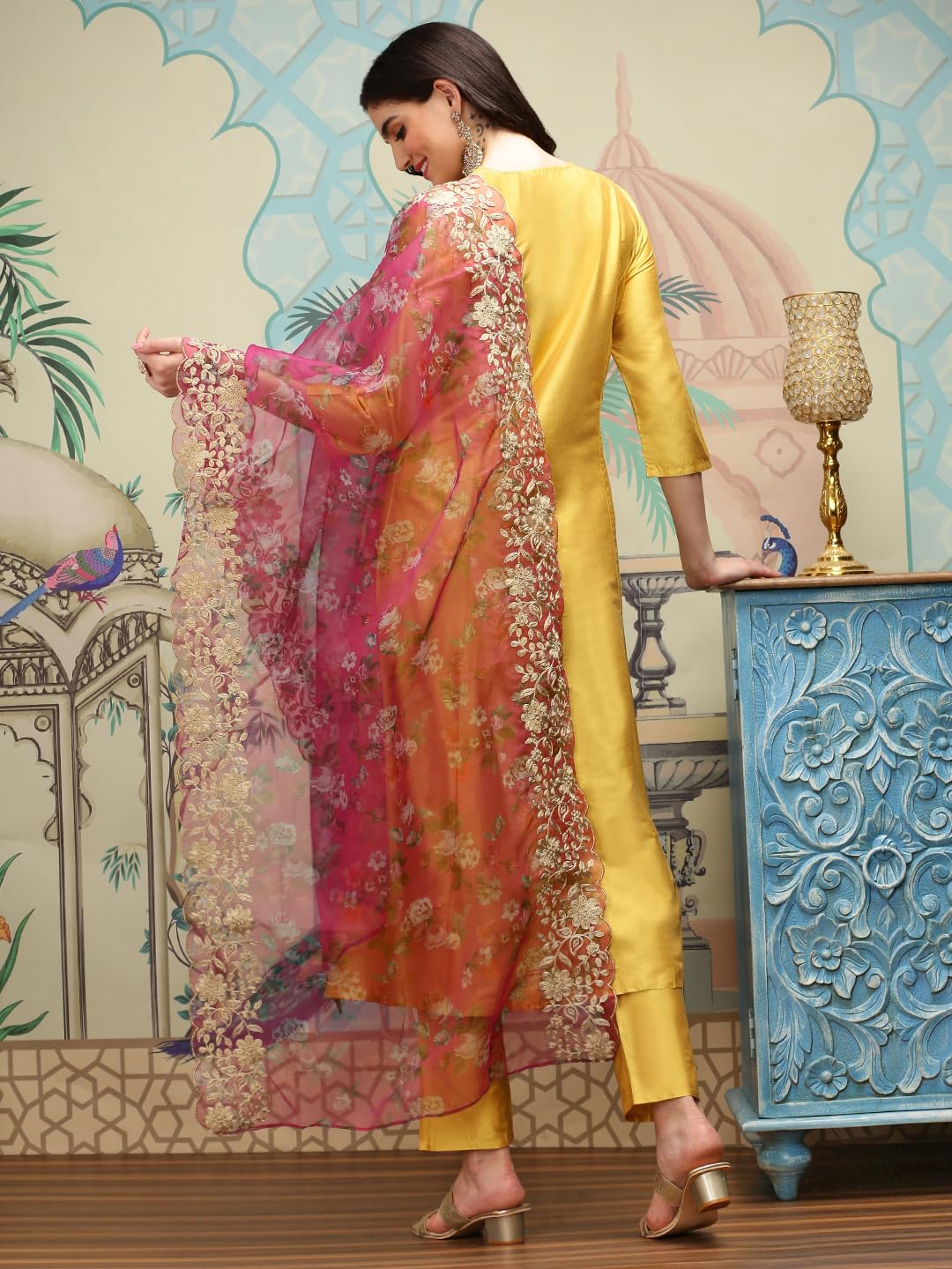 Ishin V-Neck Three-Quarter Sleeves Kurta With Trousers & With Printed Dupatta | Kurta Set For Women | Kurta With Trousers And Du