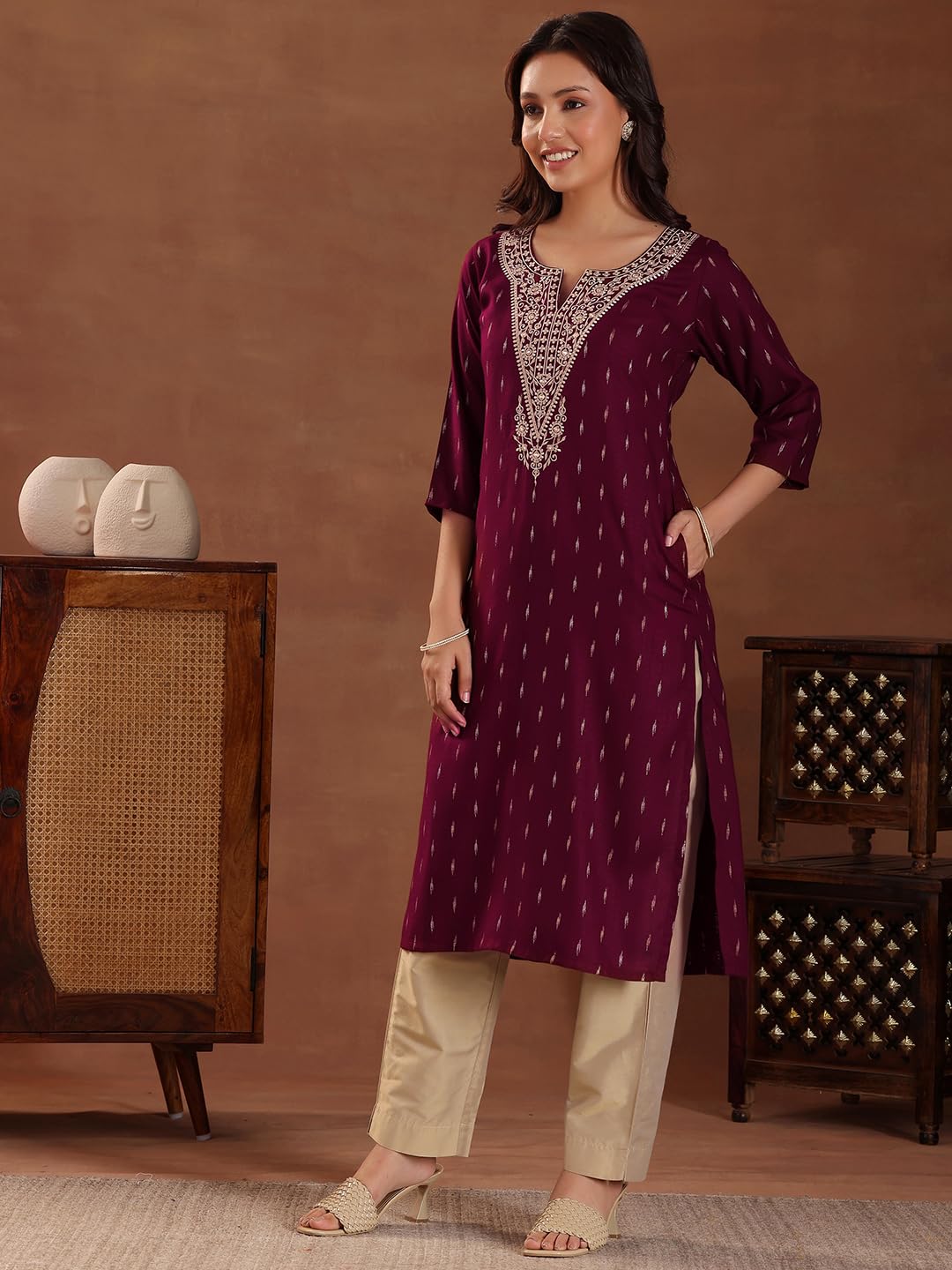 Libas WomenS Cotton Woven Design Straight Kurta (26967R Maroon