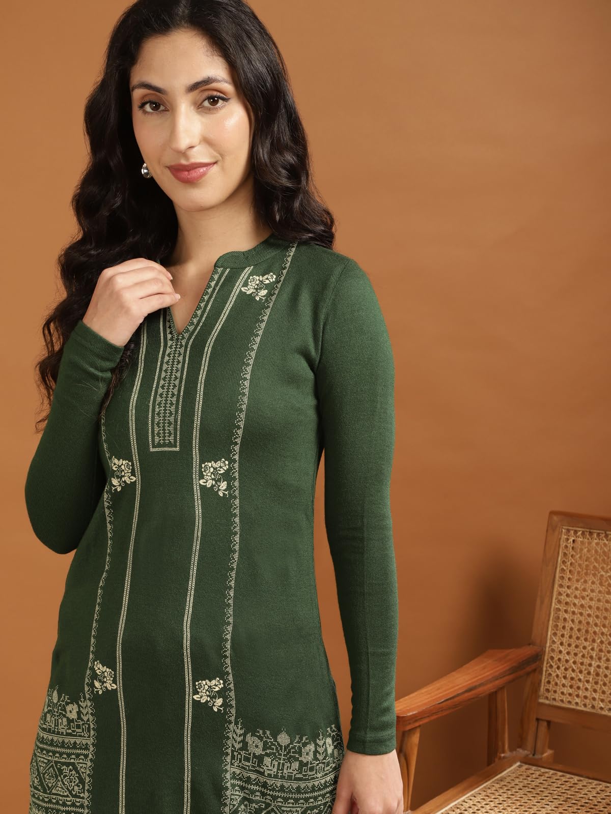 Rangita Green Acrylic Calf Length Printed Straight Kurti For Women | Kurta For Women