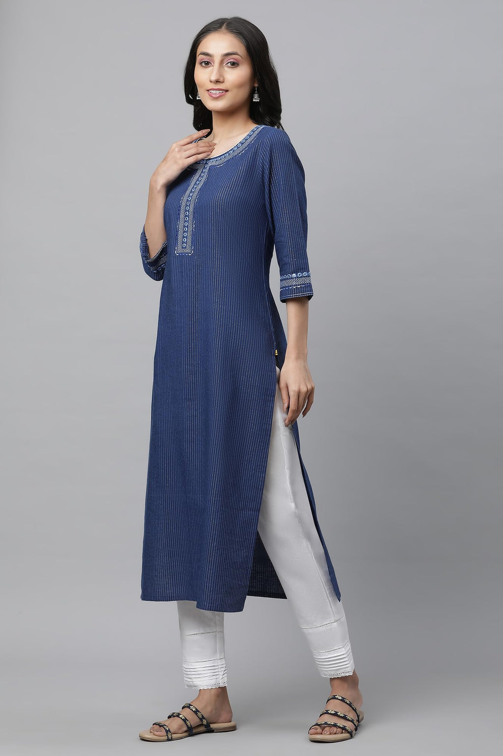 Aurelia Womens Blue Stripes Yarn Dyed Yarn Dyed Lurex Straight Kurta_23AUA14423-704549_L