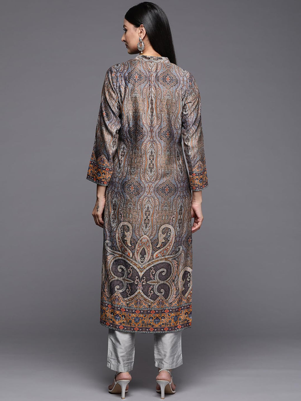 Libas WomenS Velvet Printed Straight Kurta (24185_Multi Black