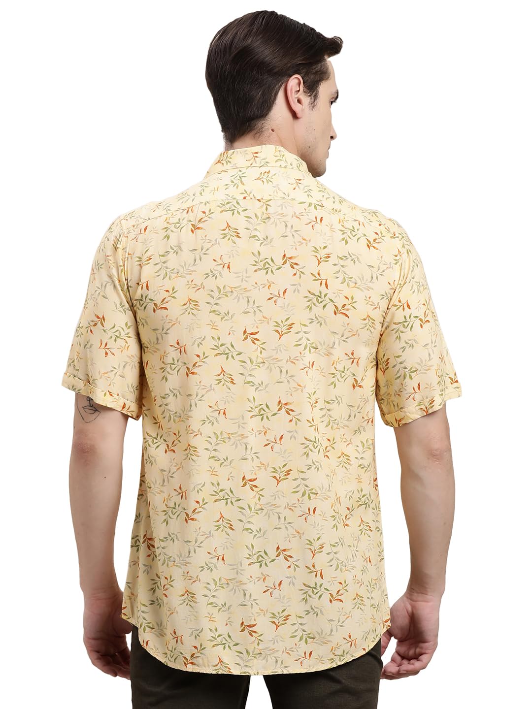 Turtle Men Yellow Printed Half Sleeve Slim Fit Cotton Blend Casual Shirt