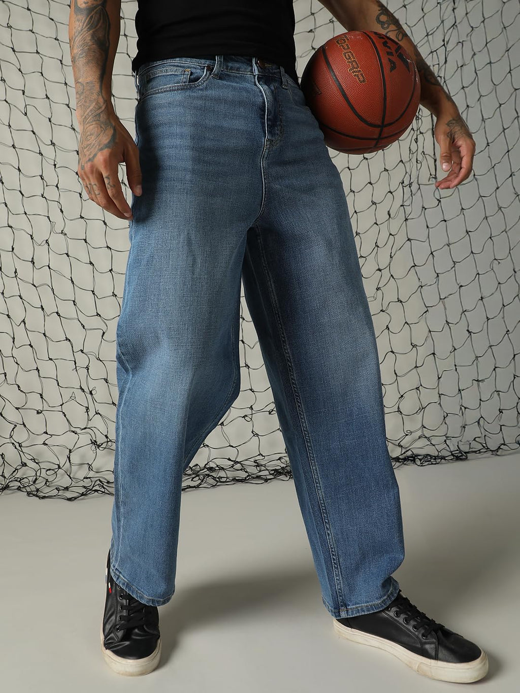 Hubberholme Men Washed Cotton Loose Fit Mid- Rise Jeans 70