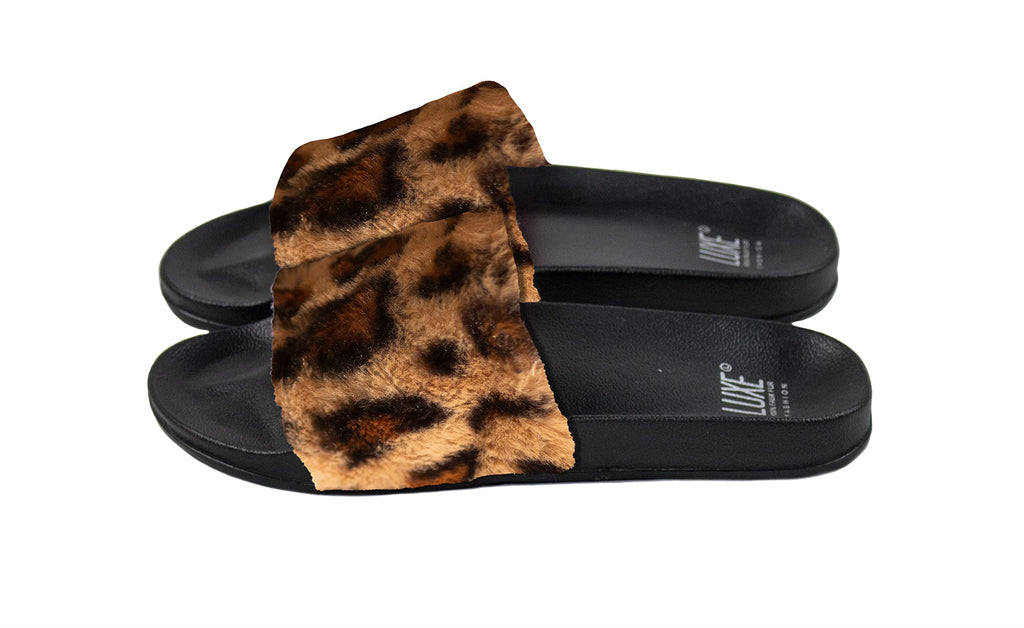 Luxe Faux Fur 676685048295 0.91 in. Sheepskin Slide Slippers - Leopard with Black Sole