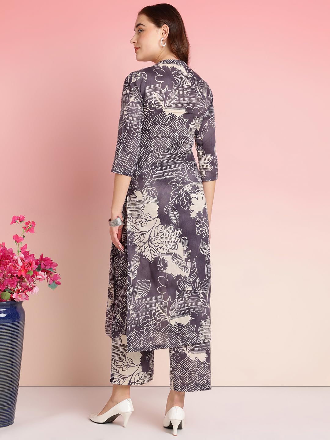 ANNI DESIGNER Womens Rayon Blend Straight Printed Kurta with Pant (Tomsk Purple_XL_Purple_X-Large)