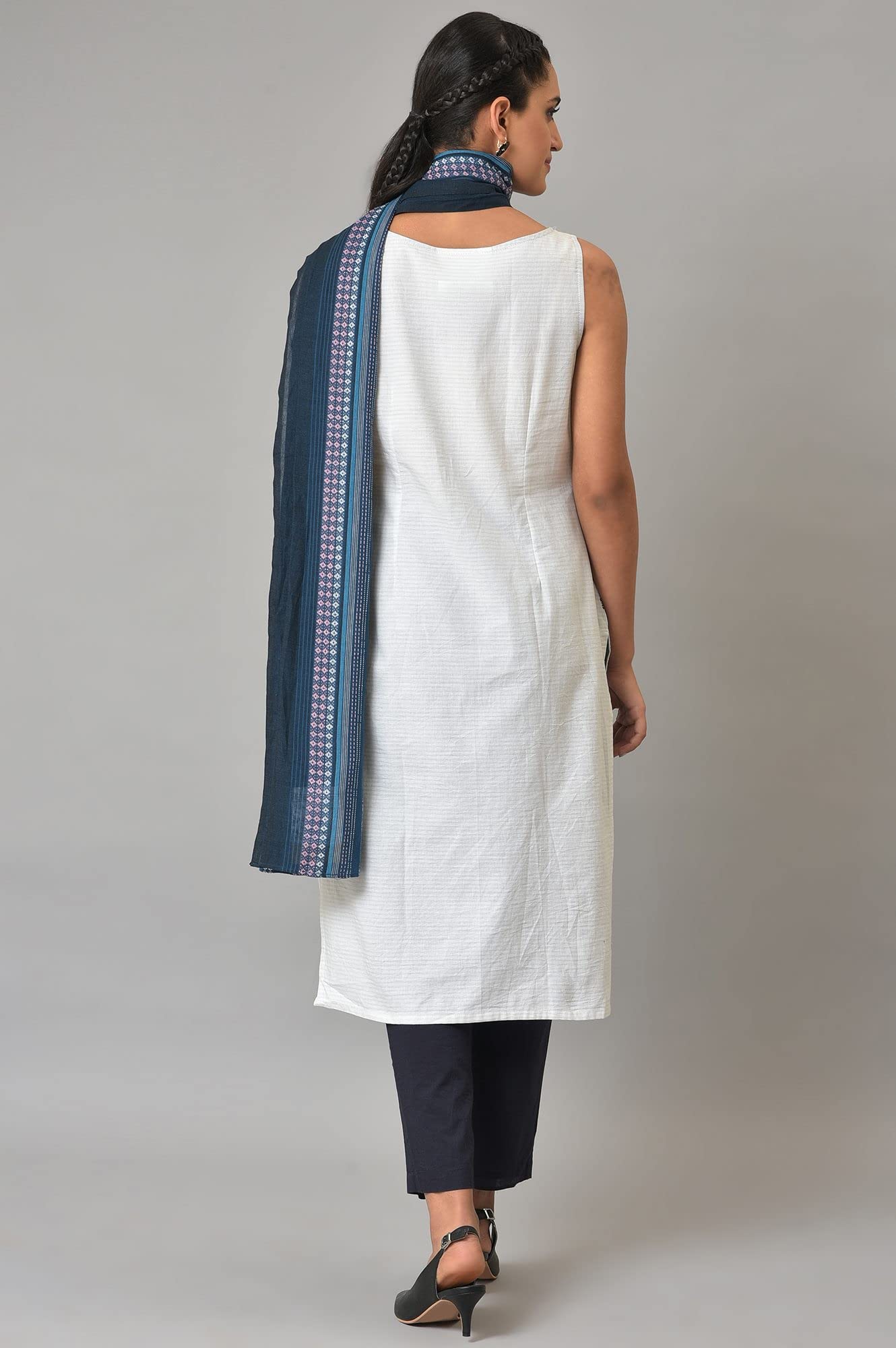 White Floral Cotton Sleeveless Kurta Set
