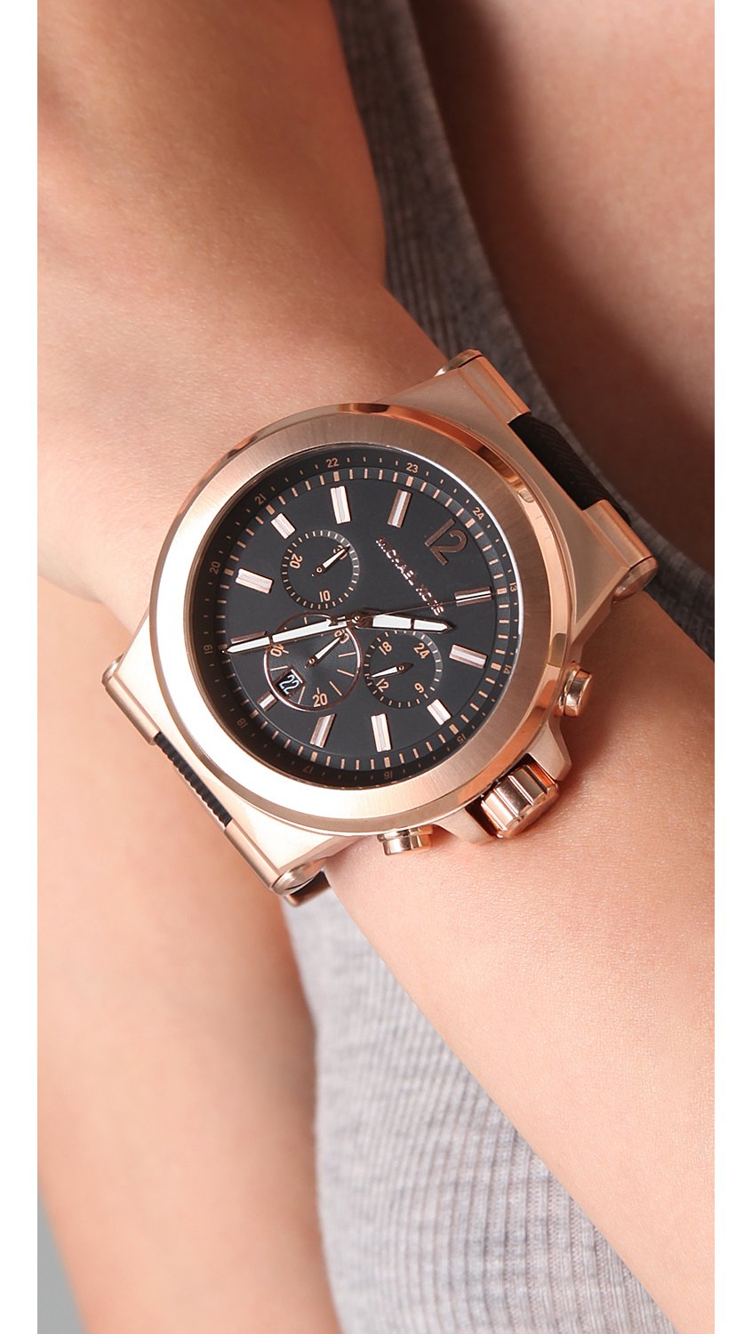 Michael Kors MK8184 Men's Classic Watch Dial: Black chronograph