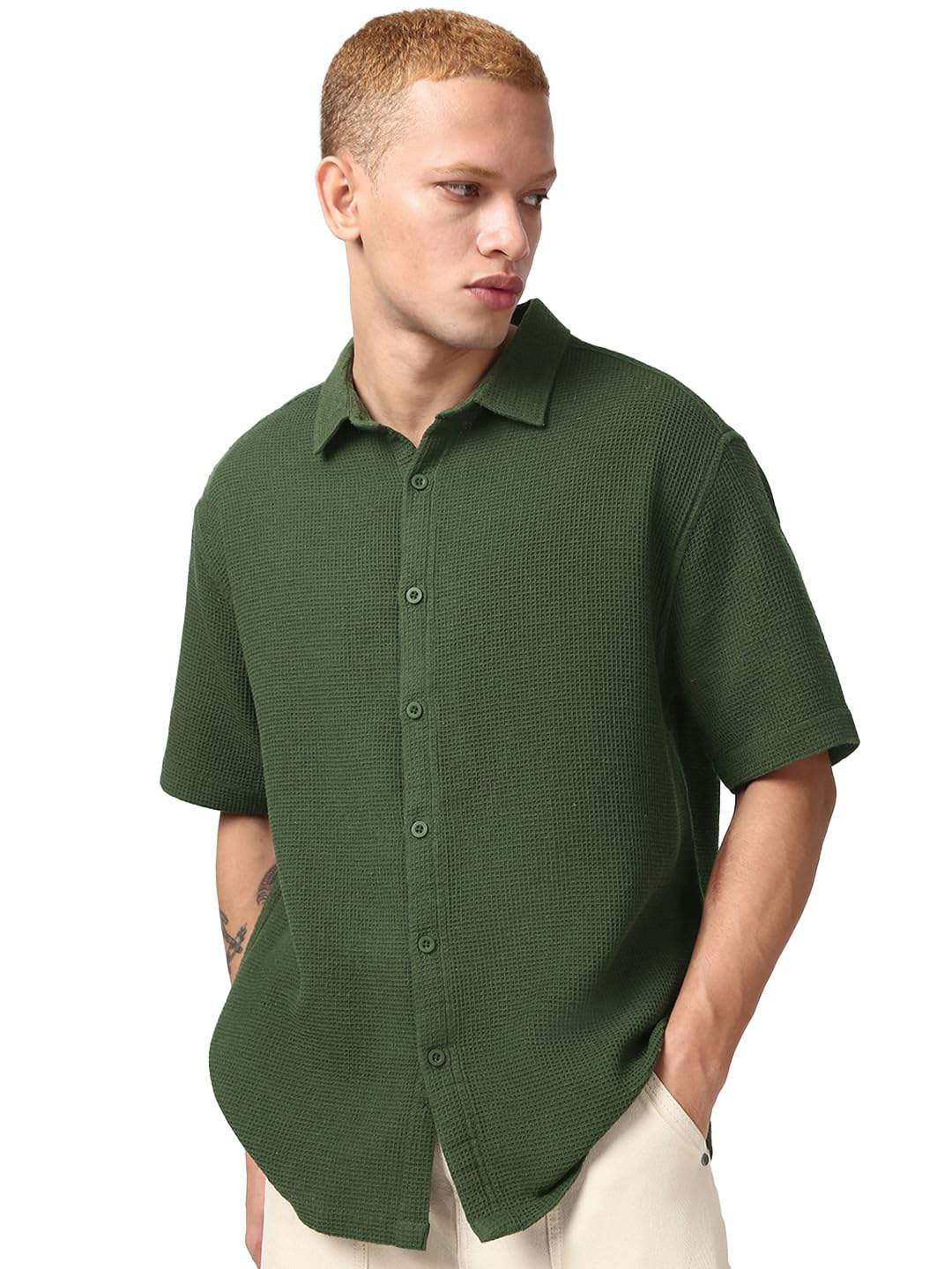 Bewakoof Mens Textured Oversized Fit Half Sleeve Collar Pure Cotton Shirt_660889_Green_XL
