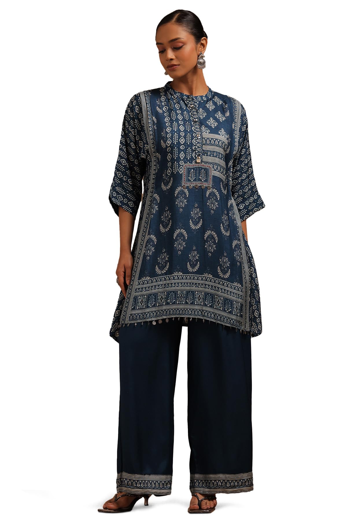 Soch Women Pattern: Ethnic Motifs Fabric: Dola Silk Closure: Button Package Contains: Kurta Palazzo
