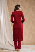 Ishin WomenS Maroon Jacquard Style Ethnic Motifs Straight Winterwear Kurta