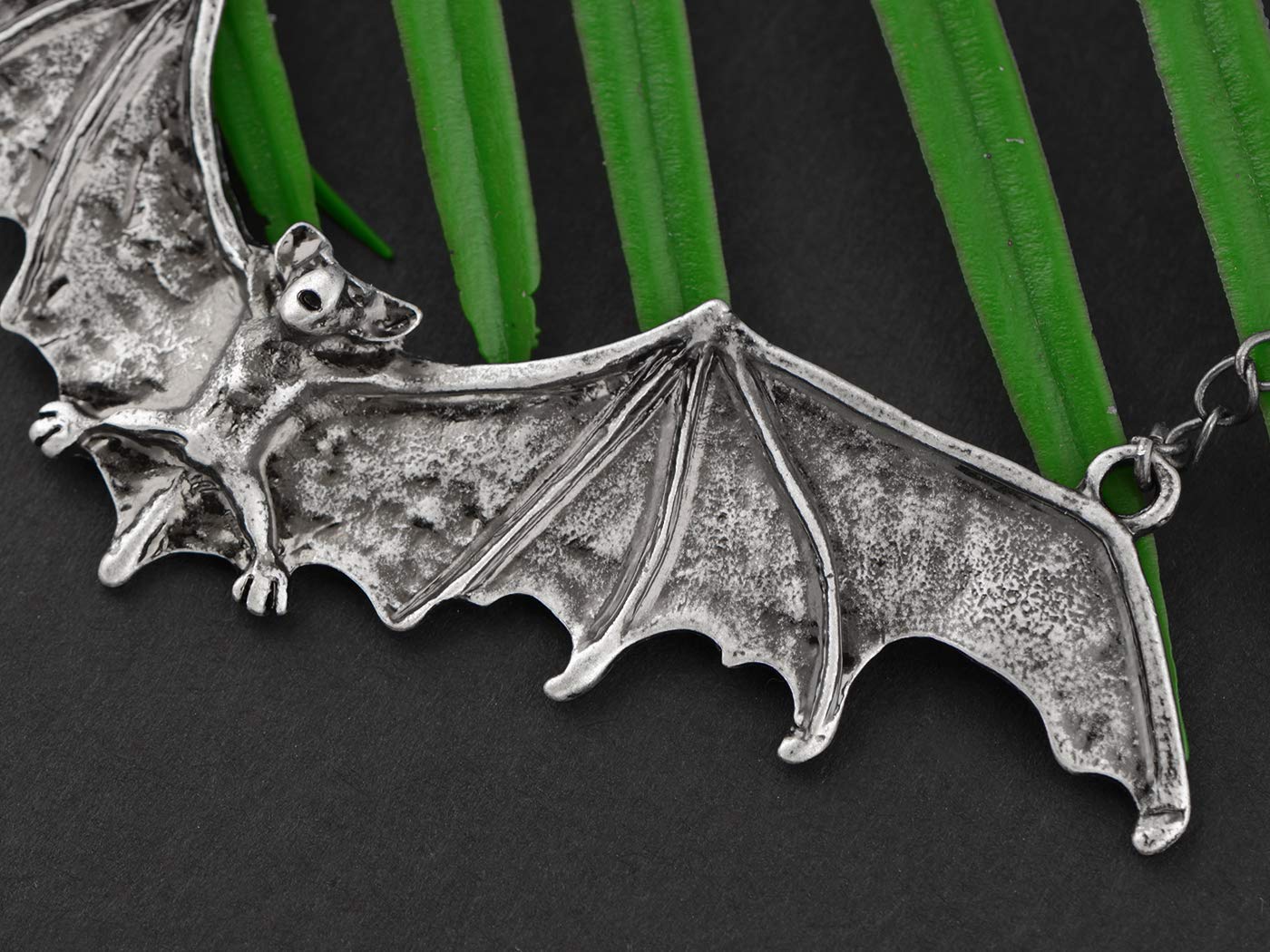 Alilang Frightening Halloween Enamel Paint Flying Bat Metal Chain Pendant Necklace
