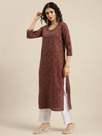 Varanga Womens Maroon & Blue Bandez Printed Straight Kurta, Round Neck, Three-Quarter Sleeves, Side Slits & Straight Hemline For