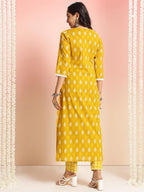 ANNI DESIGNER Womens Rayon Viscose Straight Printed Kurta with Pant (Goyala Yellow_XL_Yellow_X-Large)