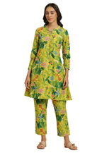 W Green Floral Printed Cotton Kurta and Pant Set for Women
