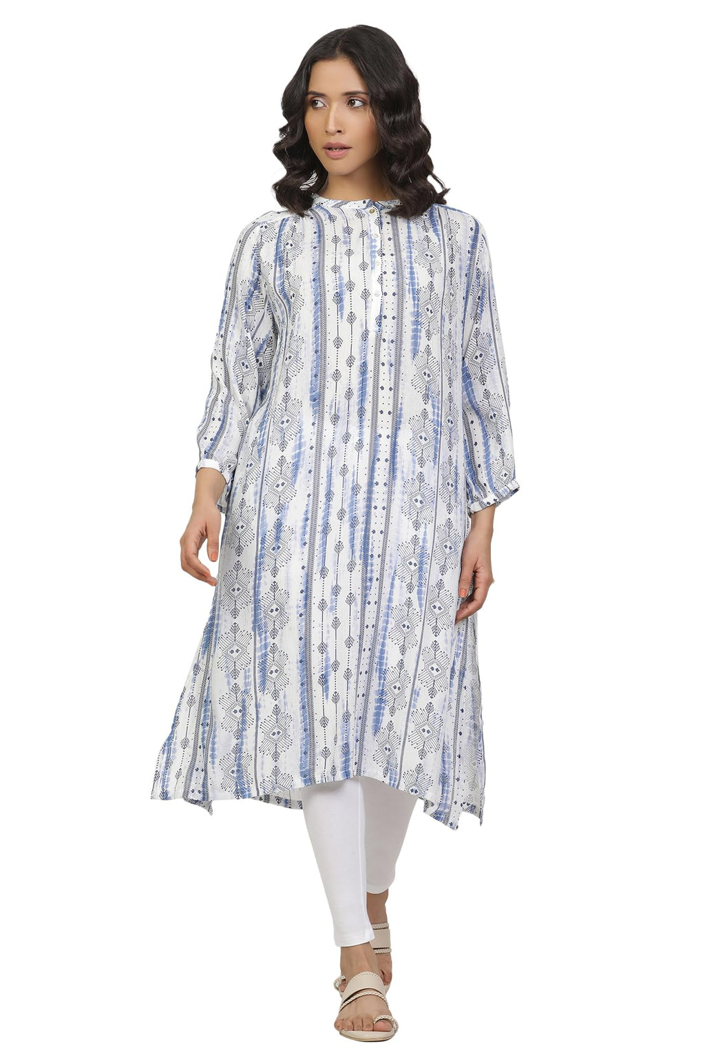 W For Woman White And Blue Printed Kurta And Pants Set_23Auws19907-121806_M