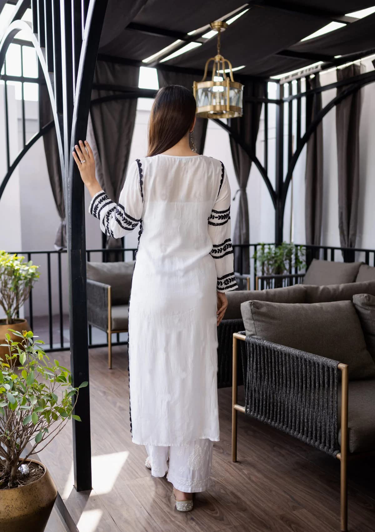 Anni Designer WomenS Cotton Blend Embroidered Straight Kurta (Stho-White-Nw_S_White_Small)