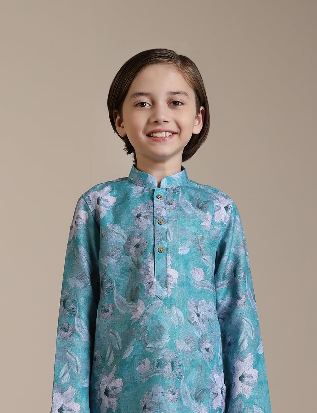 Manyavar Boys Viscose Blend Printed Kurta Pyjama Set (2Pcs)(6-8 Years)