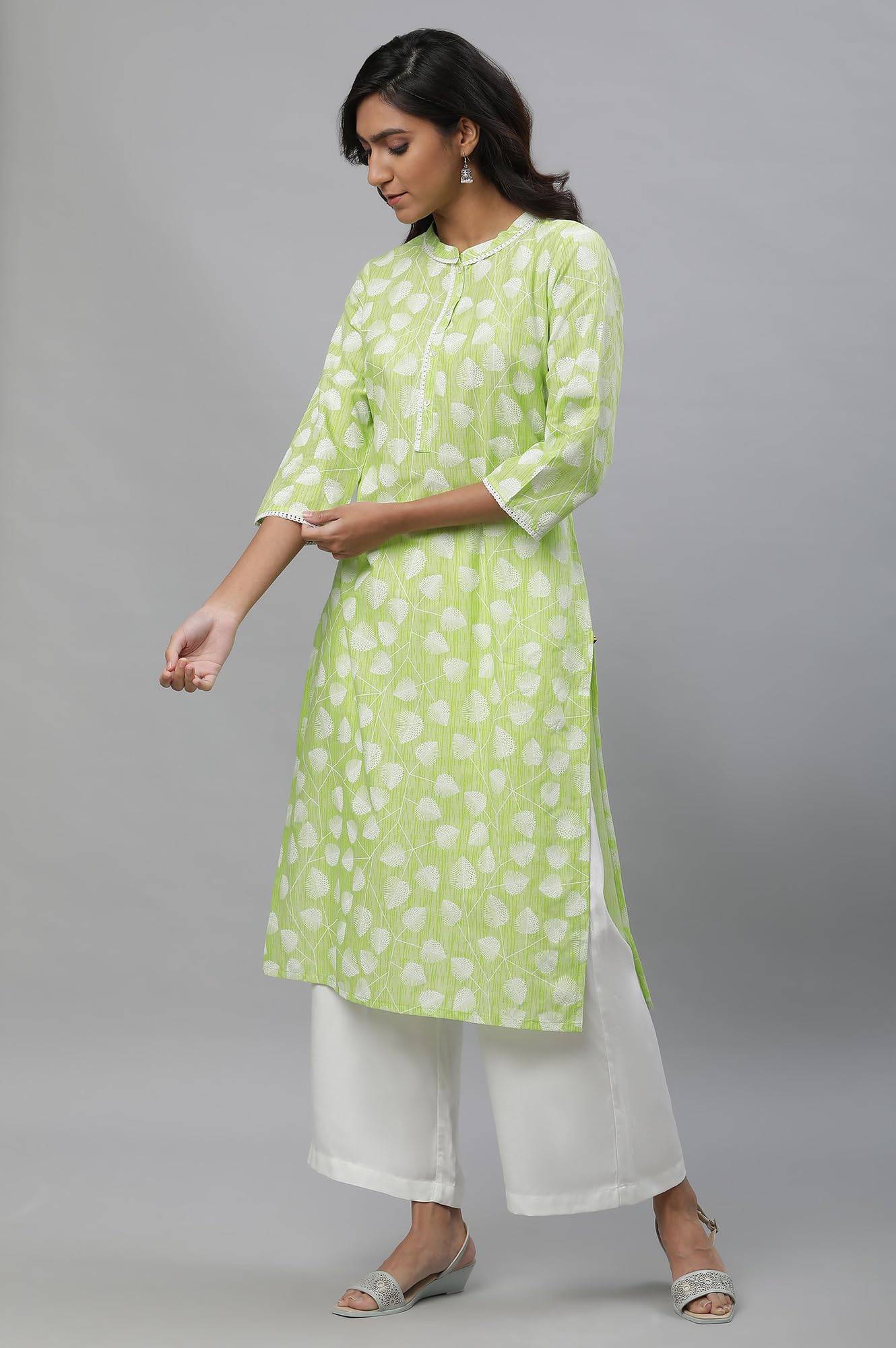 Aurelia Green Floral Printed Printed Lace Cotton Straight Long Kurta