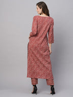 Gosriki Women'S Cotton Blend Straight Printed Kurta With Pant (Yami-Gs)