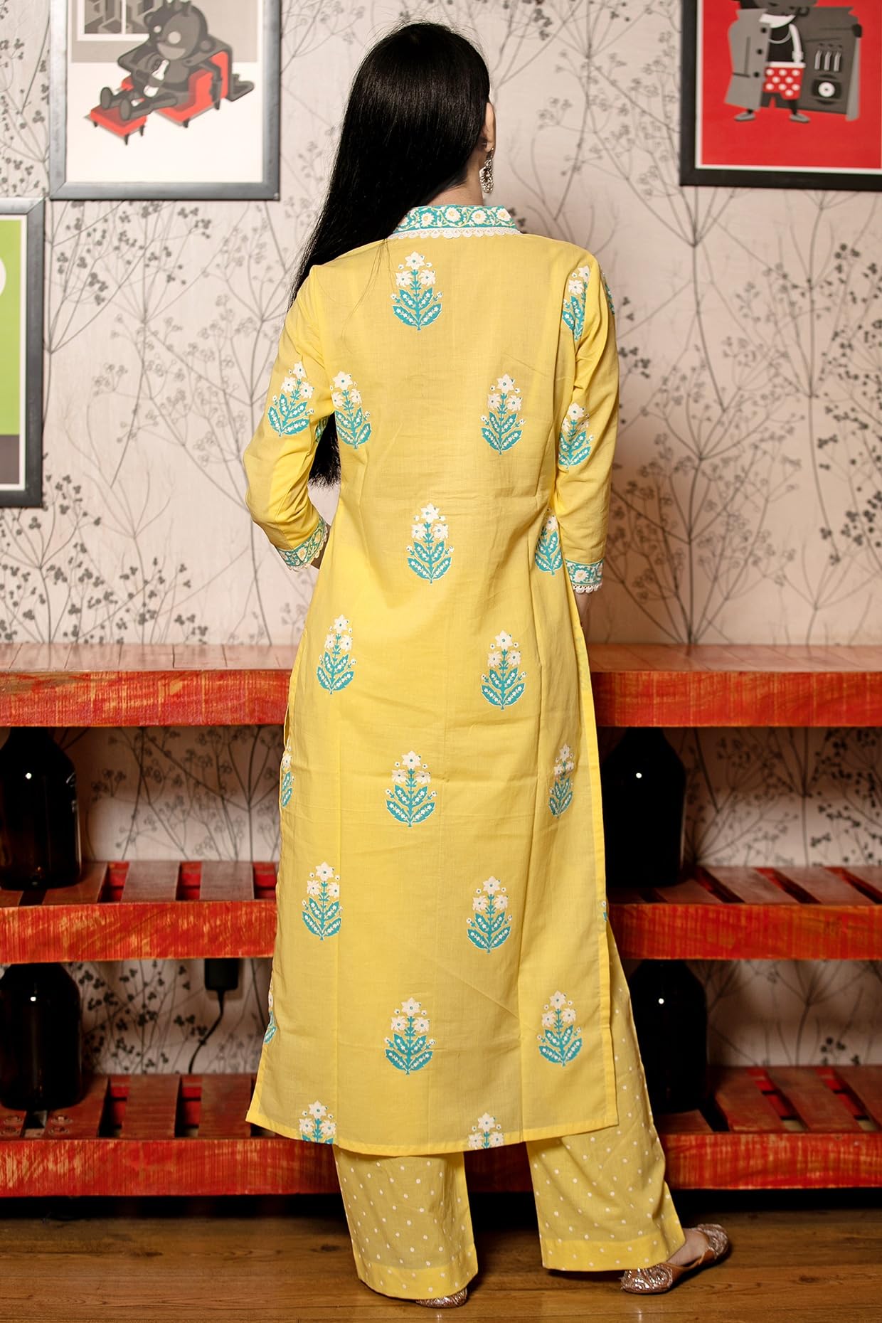 Gosriki WomenS Rayon Viscose Print Straight Kurta With Pants & Dupatta, Mustard, 44-like New