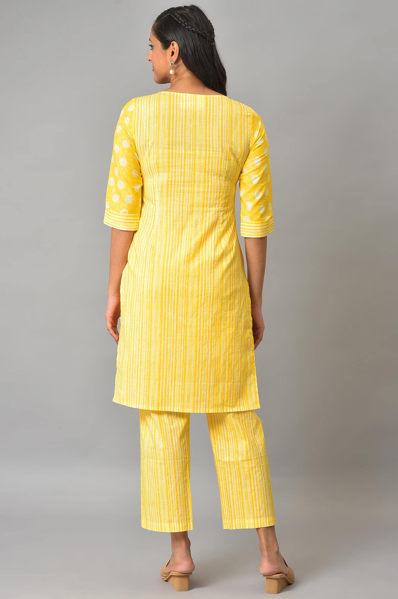 Yellow Polka Dots Printed Cotton Kurta With Narrow Palaza
