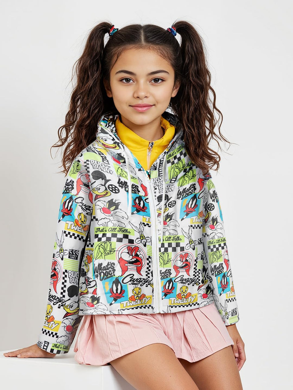The Souled Store Looney Tunes: Old School Young Girls Long Sleeve Hooded Neck Polyester Puffer Jackets White