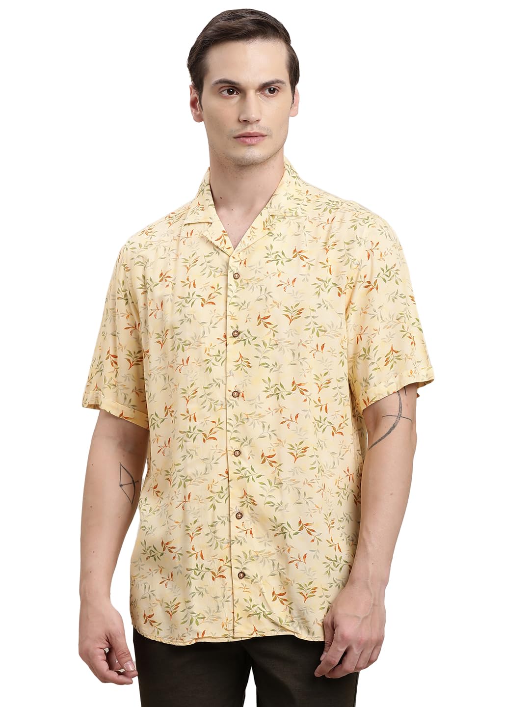 Turtle Men Yellow Printed Half Sleeve Slim Fit Cotton Blend Casual Shirt