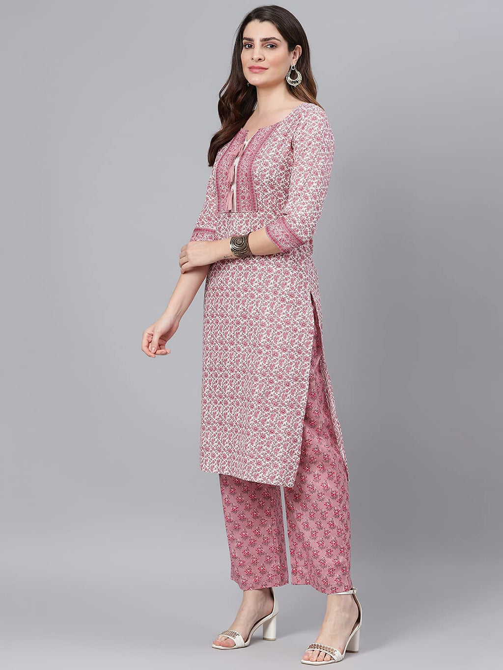 idaLia Womens Ethnic Wear Pink Printed Straight Cotton Kurta Set with Dupatta for Women