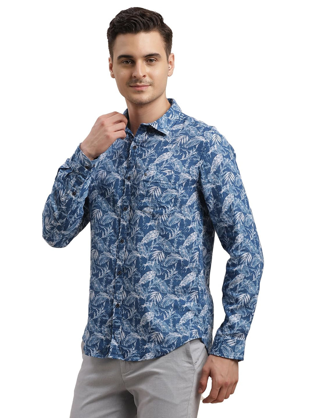 Turtle Men 100% Cotton Printed Slim Fit Blue Casual Shirt