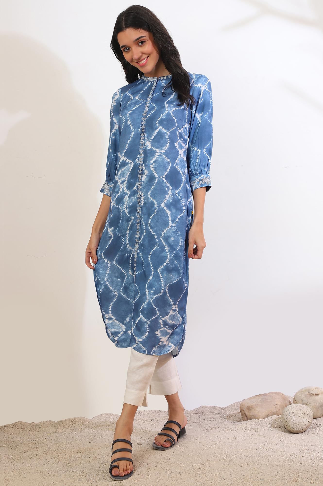 Aurelia Women'S Blue Printed Zaria-Line Kurta