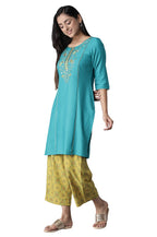 Aurelia Viscose Women Straight Kurta & Palazzo