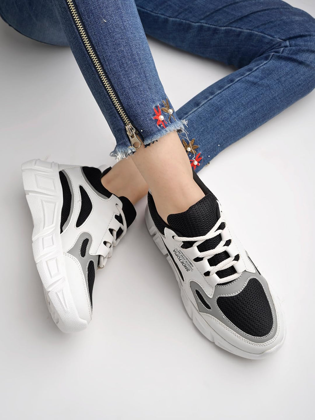 Shoetopia Casual Sporty Look Black Sneakers for Women & Girls