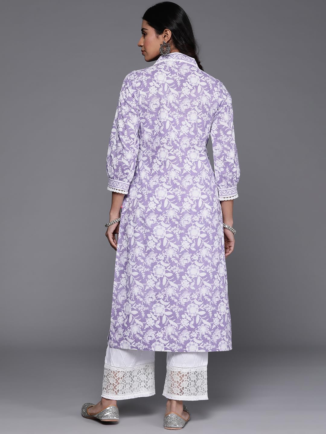 Varanga Women Floral Printed V-Neck With Lace Detail Kurta
