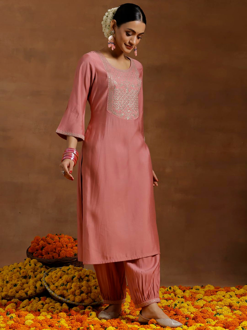 Libas WomenS Silk Blend Kurta Sets (35647_Peach