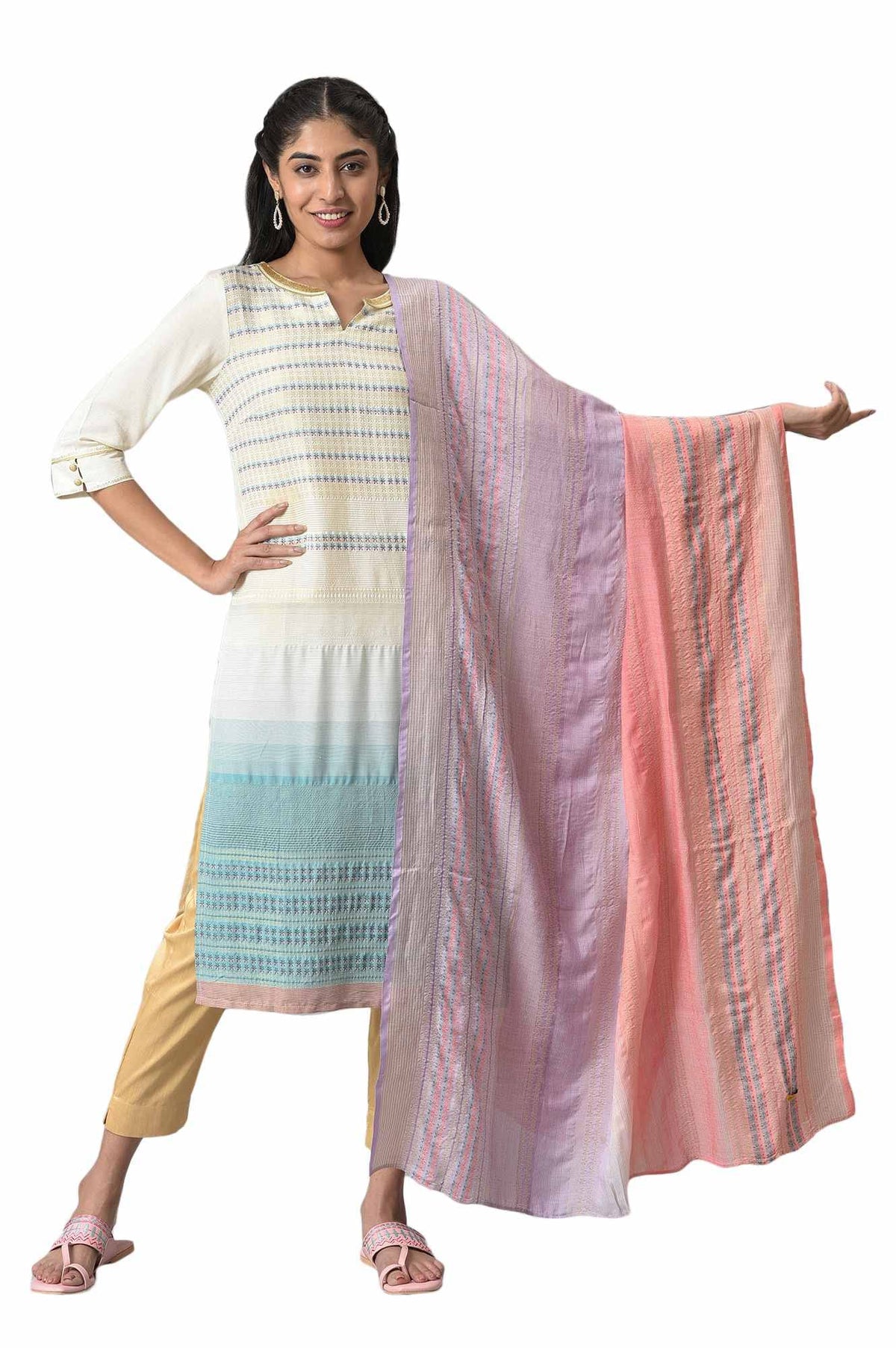 Step Up Your Look With This Dobby Zari Dupatta. ItS Soft And Chic Look Amplifies The Overall Elegance Of The Ensemble.