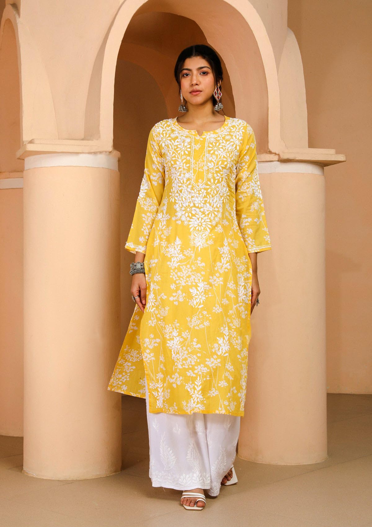 Gosriki Women'S Cotton Blend Chikankari Embroidered Straight Kurta (Zainab Yellow-Nw-Gs_Xxl_Yellow_Xx-Large)