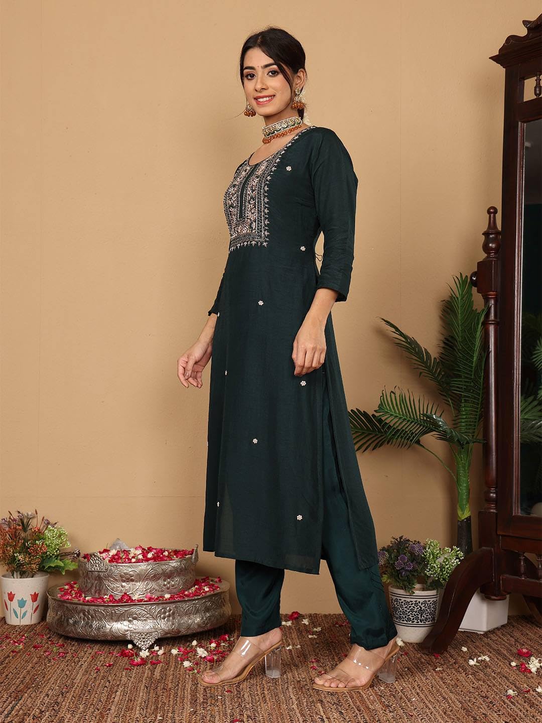 Varanga Women Pure Silk Teal Han Mbroidered Kurta With Bottom And Dupatta