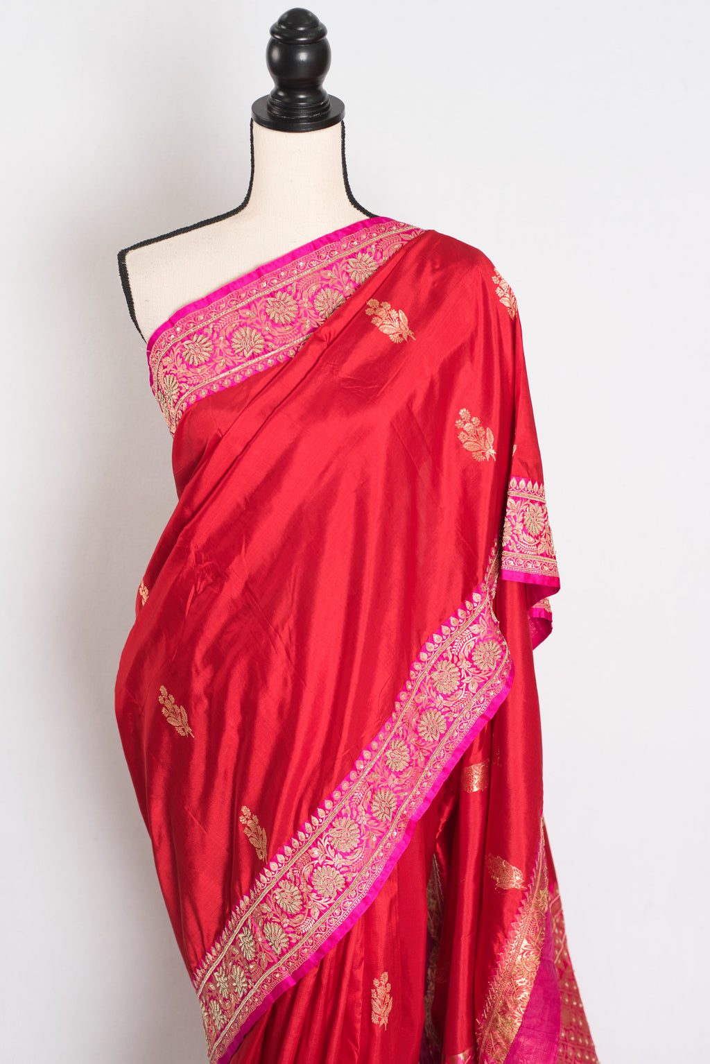 Radha : Zardosi Hand Embroidery Work Red Bridal Banarasi Saree