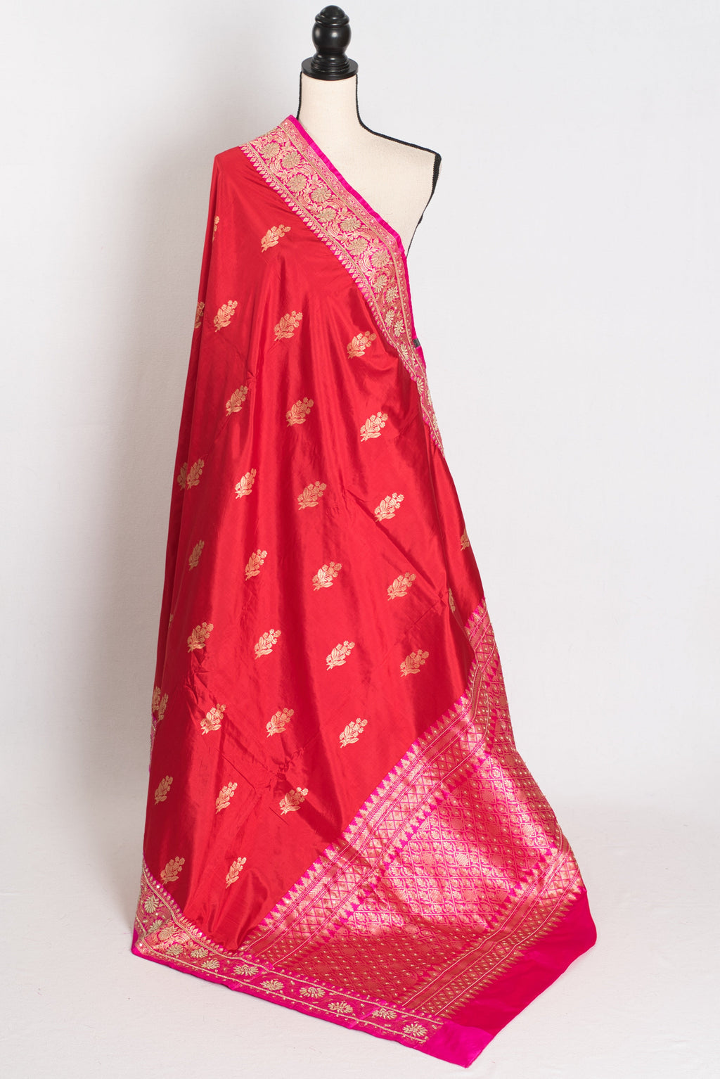 Radha : Zardosi Hand Embroidery Work Red Bridal Banarasi Saree