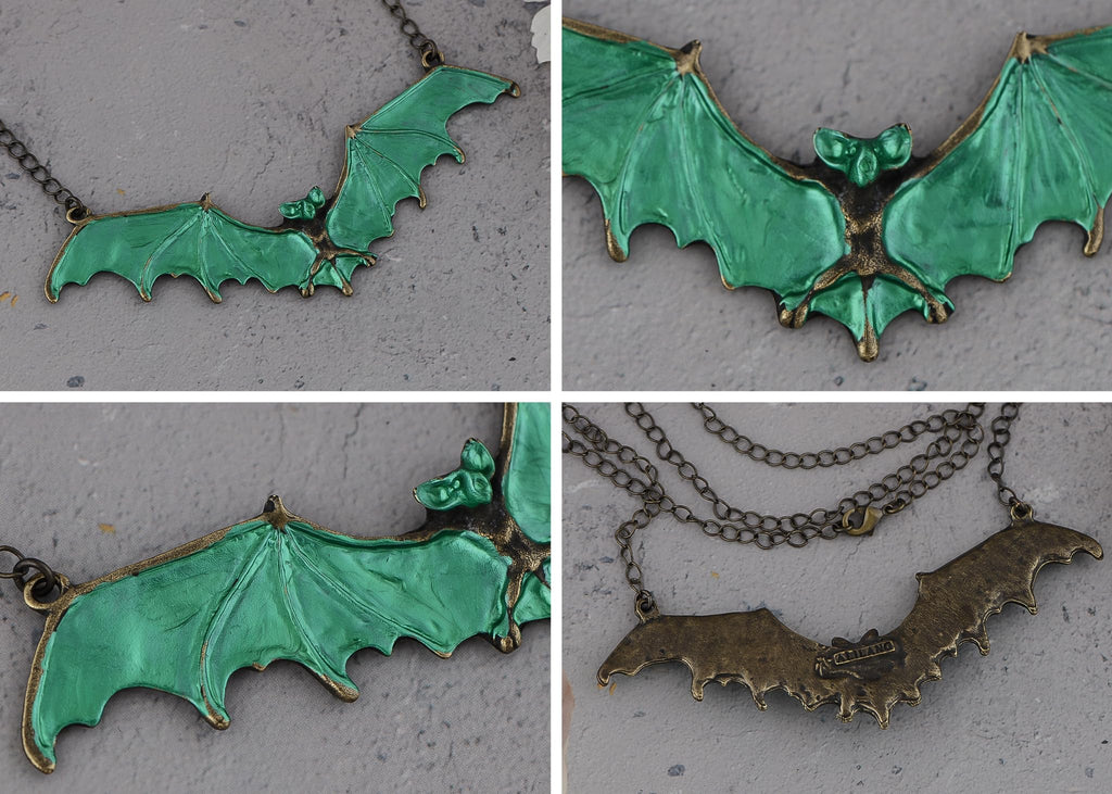 Alilang Gothic Bat Necklace Choker Flying Bat Pendant Necklace Halloween for Women, Green