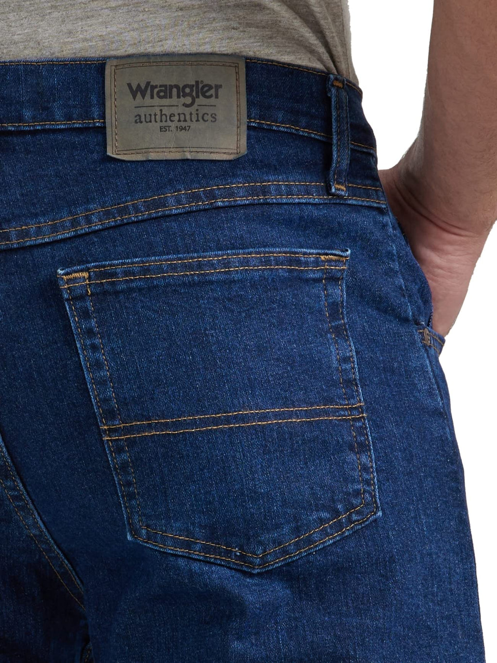 Wrangler Authentics Men's Classic 5-Pocket Regular Fit Jean, Dark Indigo Flex, 32W x 28L