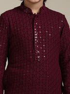 Manyavar Boys Viscose Chikankari Sequined Kurta Pyjama Set (2Pcs)(5-6 Years)