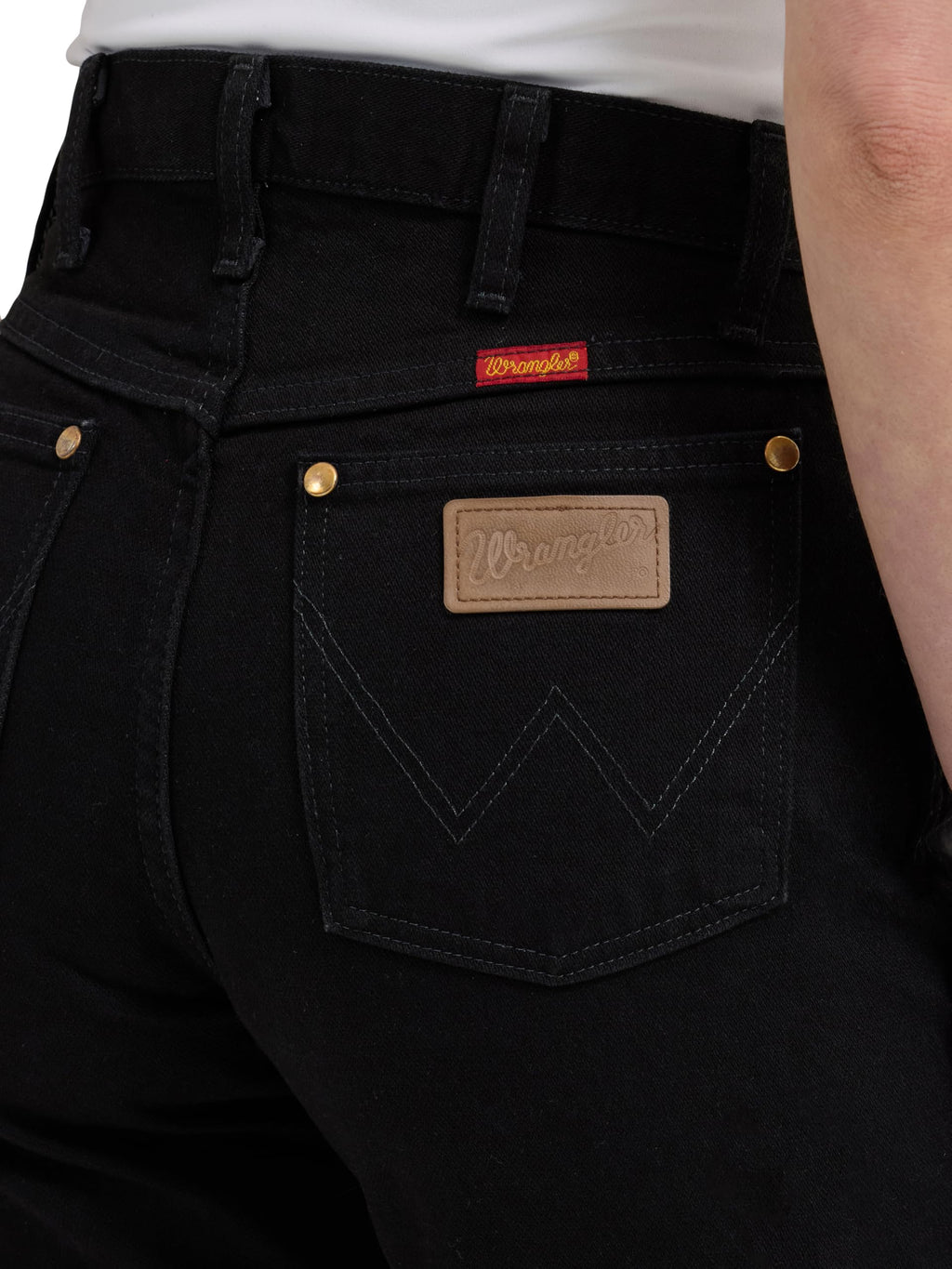 Wrangler Women's Cowboy Cut High Rise Slim Fit Tapered Leg Jean, Black, 11-34