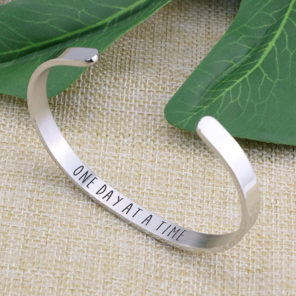 JoycuFF Birthday Christmas Gift for Women Inspirational Gifts Best Friends Friendship Cuff Bracelets for Women Classmate Coworke