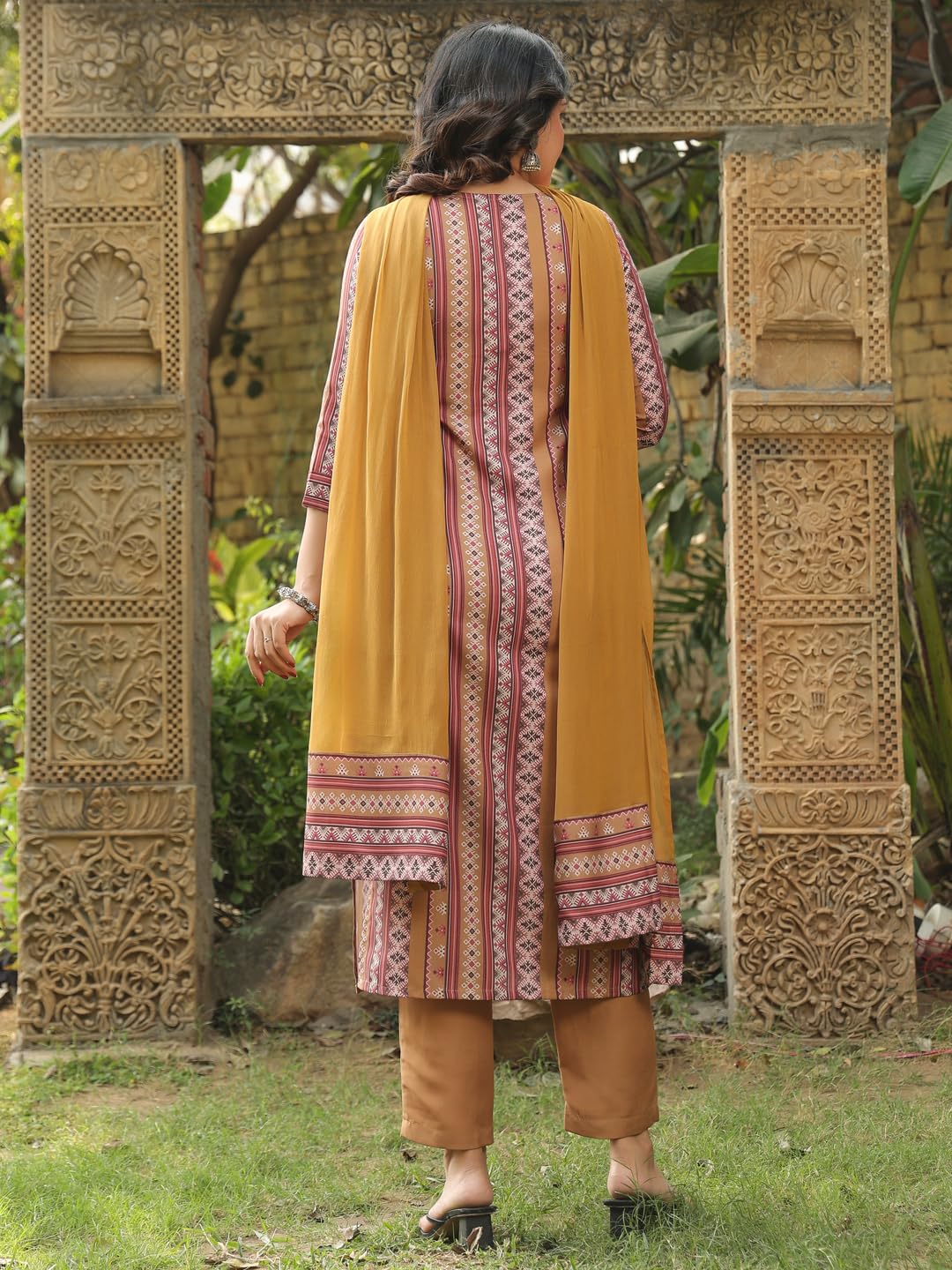 ANNI DESIGNER Ladies Rayon Blend Straight Print Kurta with Trousers and Dupatta, multi-coloured, S