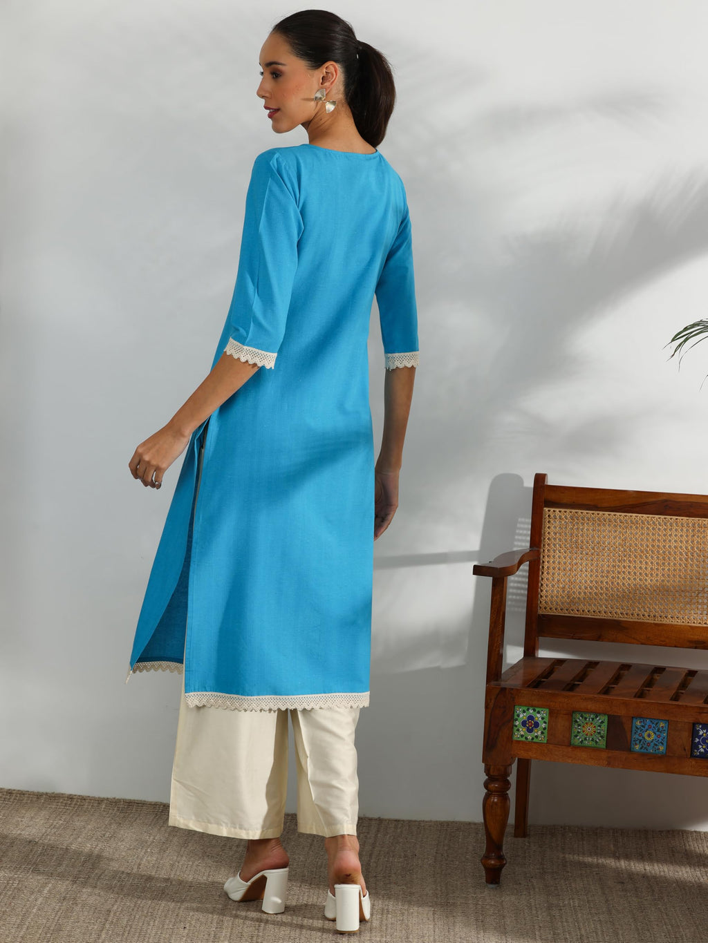 Libas WomenS Cotton Embellished Straight Kurta (37246 Blue