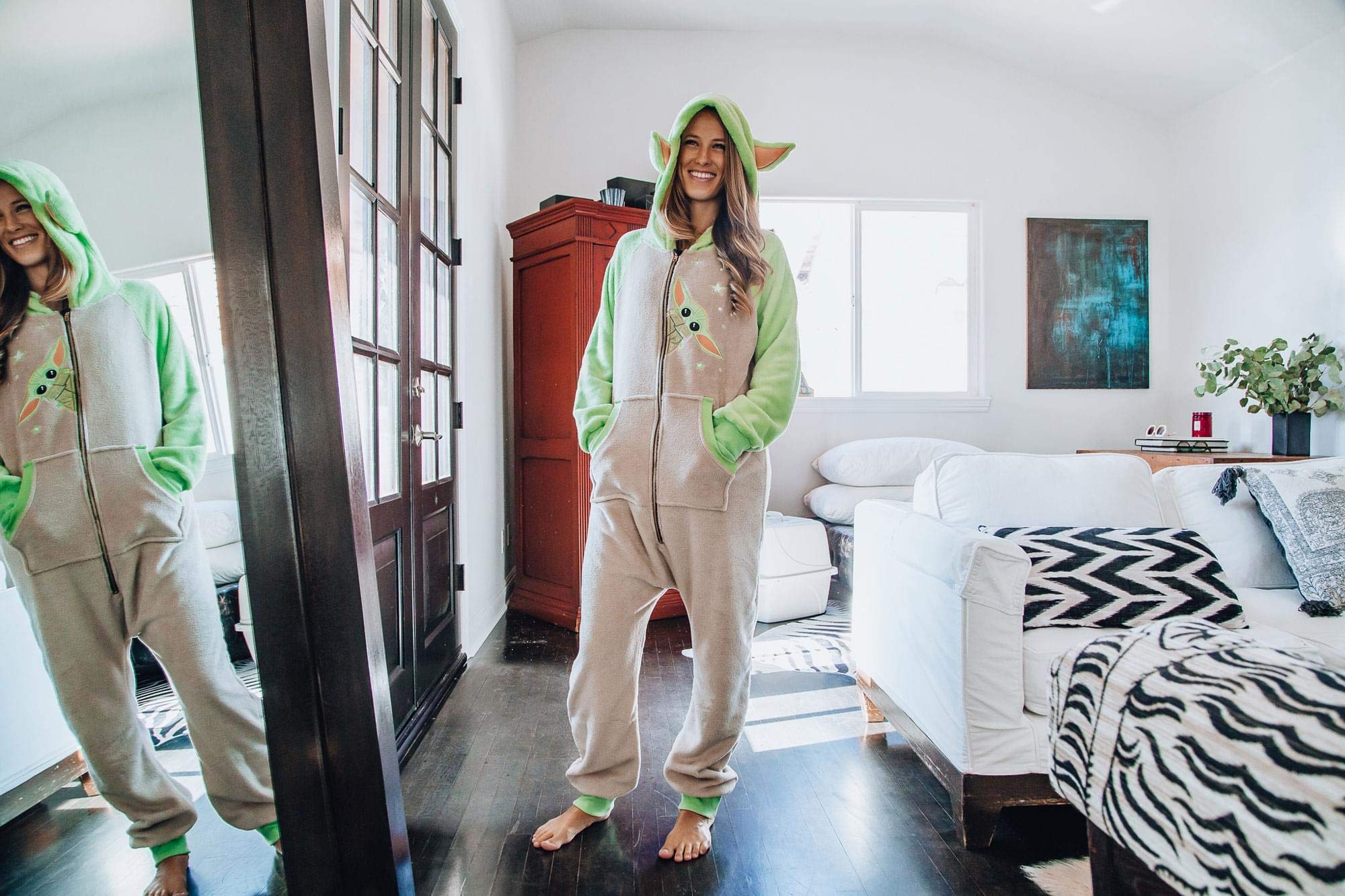 Star Wars: The Mandalorian, Grogu The Child Women's Onesie | Small/Medium