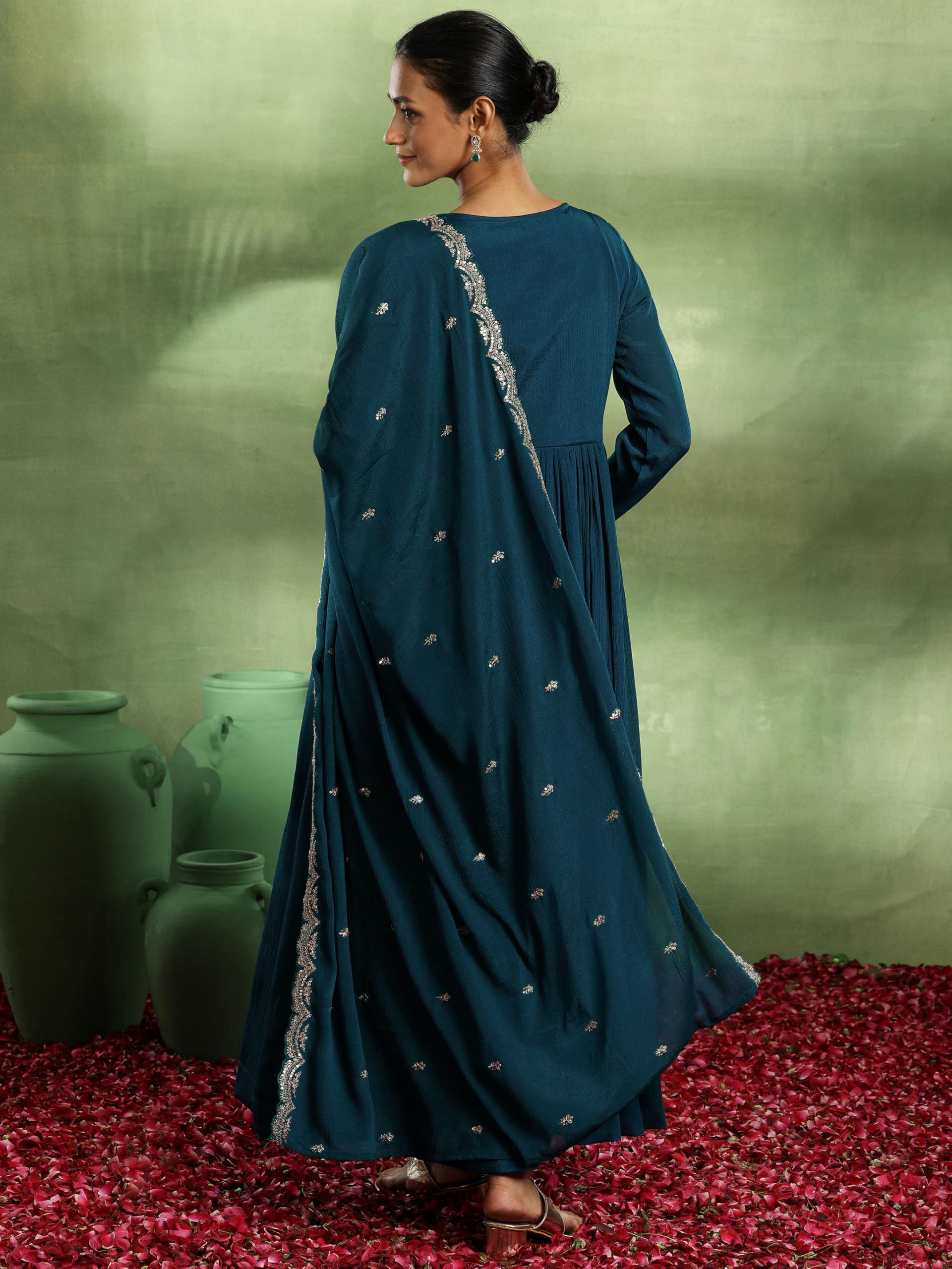 Libas WomenS Silk Blend Kurta Set (48582