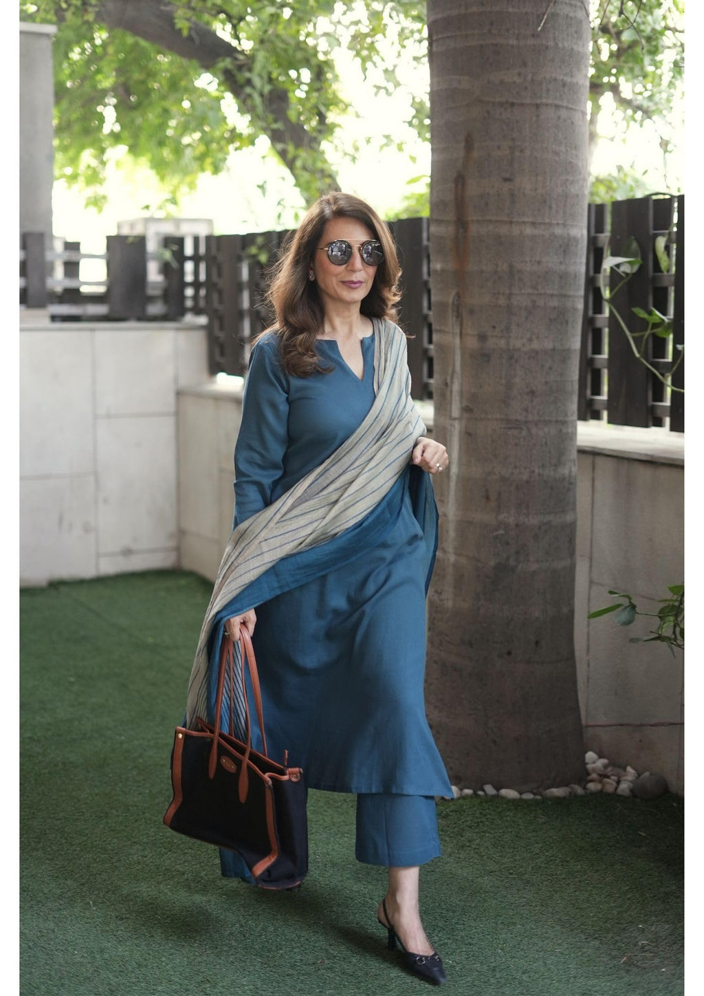 ANNI DESIGNER Womens Rayon Blend Straight Solid Kurta with Pant & Dupatta (Raja Saab Blue-VKS02_4XL_Dark Blue_XXXX-Large)
